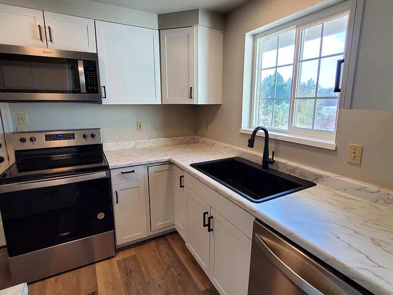 2614 NE Ocker Dr — Photo 14