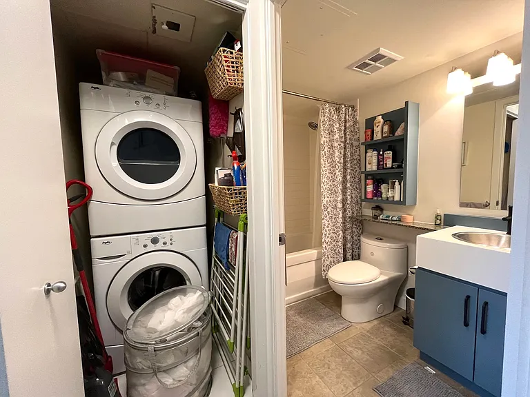 10 Navy Wharf Ct #608 — Photo 7