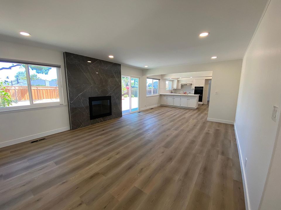 1st image of 20363 Miljevich Dr