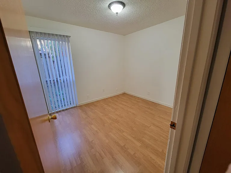 1607 Milvia St #1 — Photo 7