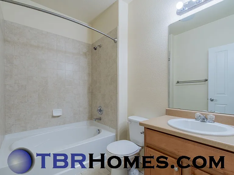 14300 Waterside Ln #B3 — Photo 16