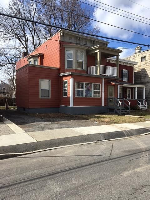 1st image of 526 Yates St #2