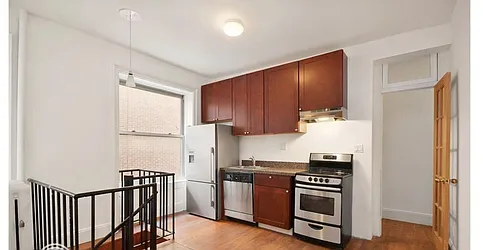 Rented by LJ Sloane Management