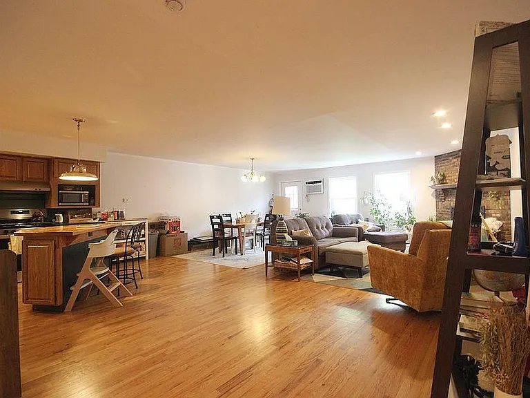 602 Monroe St #2 — Photo 1