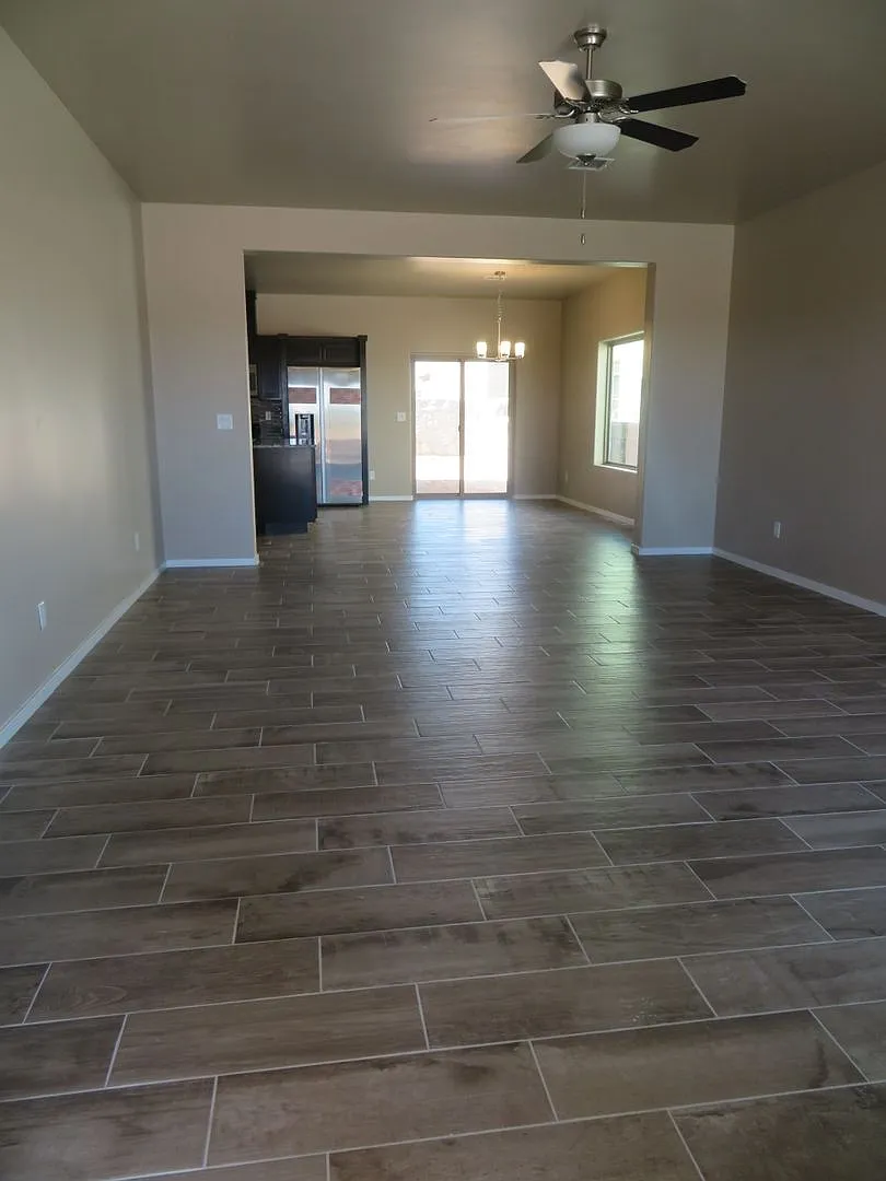 Coming Soon--Newer Home For Rent — Photo 4