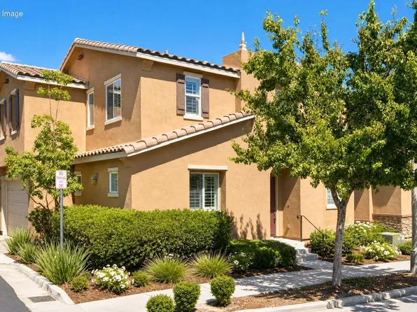 27470 Poppy Ct, Santa Clarita, CA 91350