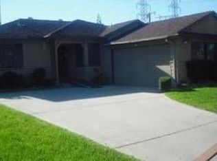 14650 Minnehaha St, Mission Hills, CA 91345