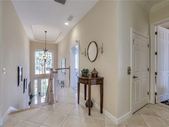 3rd image of 10301 Autumn Breeze Dr APT 202