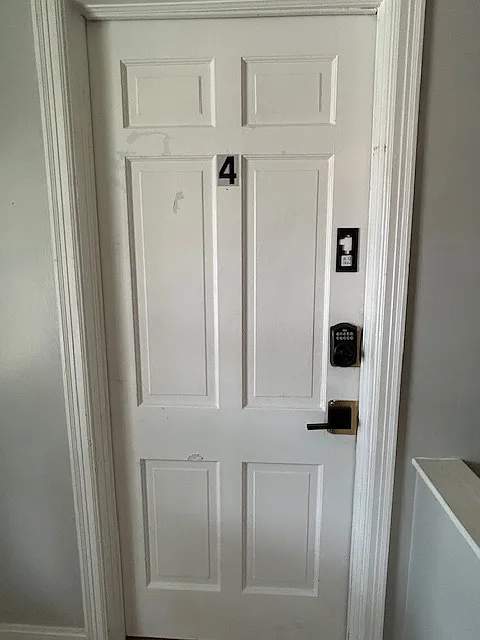 2 bed, $900 — Photo 3