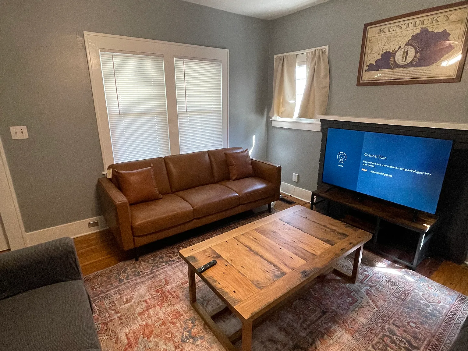 3 bed, 1285 sqft, $3,000 — Photo 3
