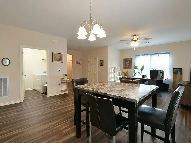 5817 Gaston St — Photo 14
