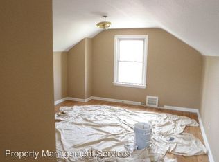15734 Ash Ave, Eastpointe, MI 48021