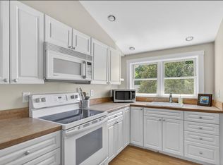 49 Talbot Ave #1, Rockland, ME 04841
