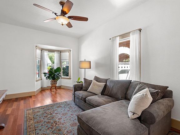 5th image of 424 Sebastopol Avenue