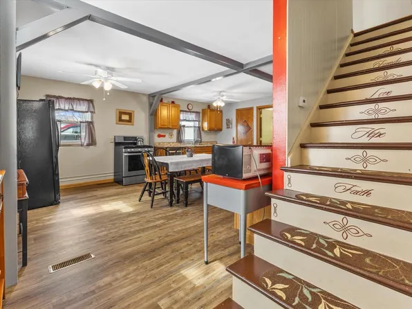 6307 North 104th STREET, Milwaukee, WI 53225