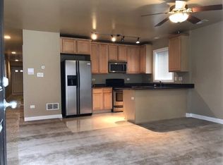 2457 W Arthington St, Chicago, IL 60612