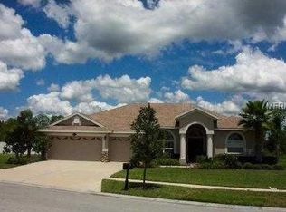 5306 Clouds Peak Dr, Lutz, FL 33558