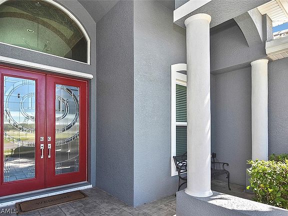 2nd image of 4901 SW 9th Pl