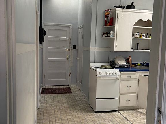 3rd image of 38 W Main St #3
