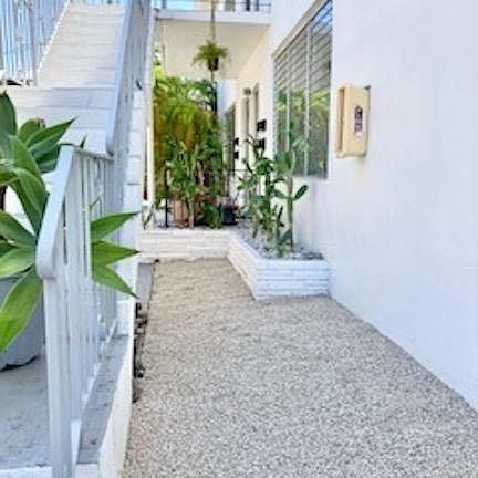 2nd image of 81XX Hawthorne Ave #4