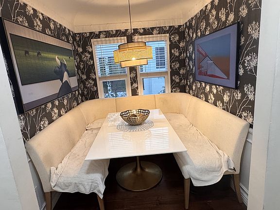 5th image of 1019 S Alfred St #1019