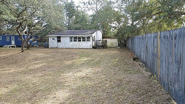 2nd image of 709 Georgia Ave