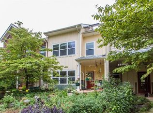 2202 Dancing Fox Rd, Decatur, GA 30032