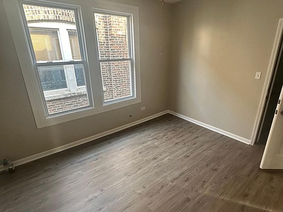 2nd image of 3332 W 38th St #2R