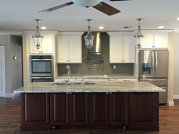 2nd image of 1327 Sea Horse Ct