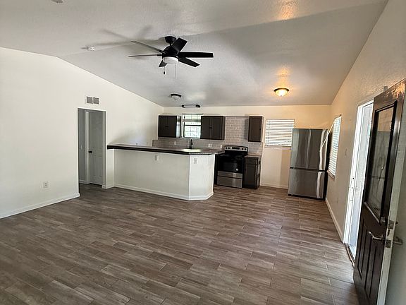 3rd image of 5202 NW 65th St