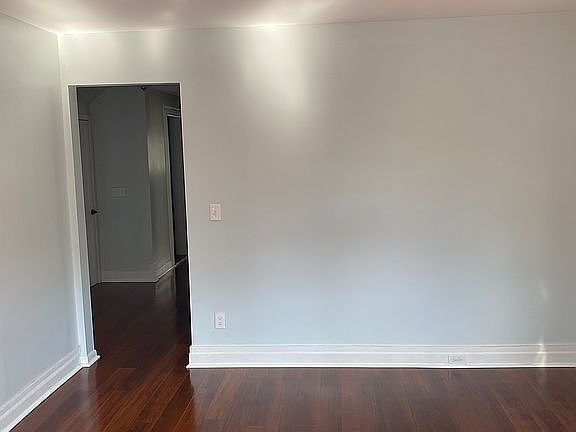 4th image of 18 Westcott St