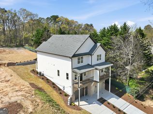 1121 Riverside Ter, Gainesville, GA 30501