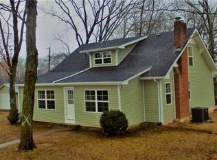 4486 Smallhouse Rd, Bowling Green, KY 42104