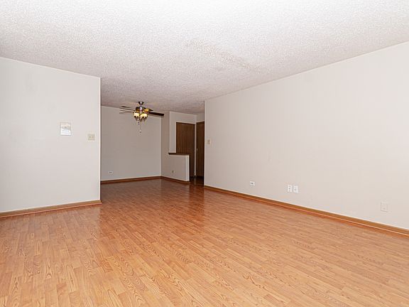 5th image of 10532 Ridge Cove Dr APT 35A