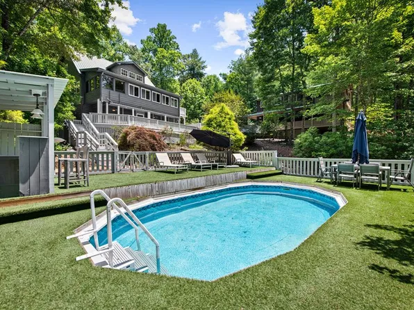 93 Misty Mountain Trl, Morganton, GA 30560