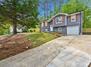 2663 Lowell Dr, Morrow, GA 30260