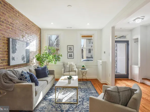 721 Newton Pl NW, Washington, DC 20010