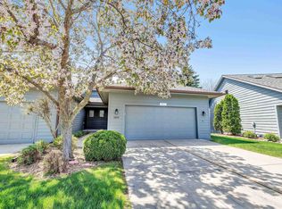 1819 Beethoven Dr, Green Bay, WI 54311