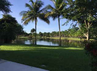 15660 Lancelot Ct, Davie, FL 33331