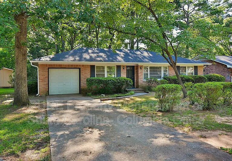 237 Pitney Rd — Photo 1