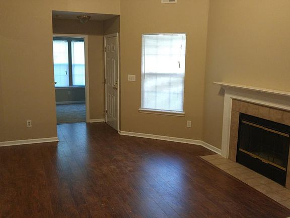 3rd image of 10851 Cedar Pine Dr