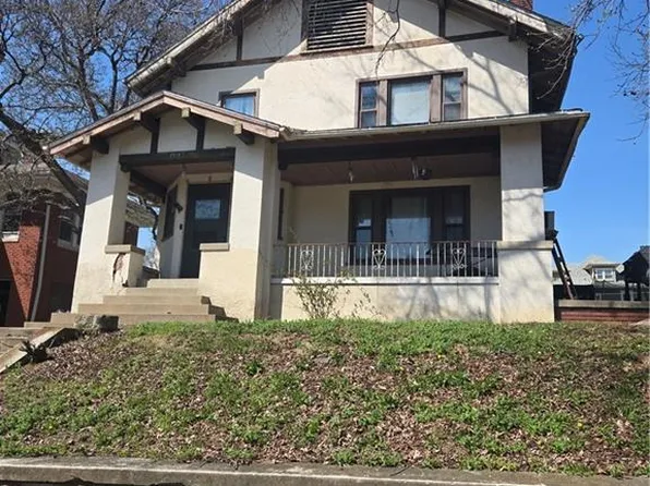2515 Francis St, Saint Joseph, MO 64501