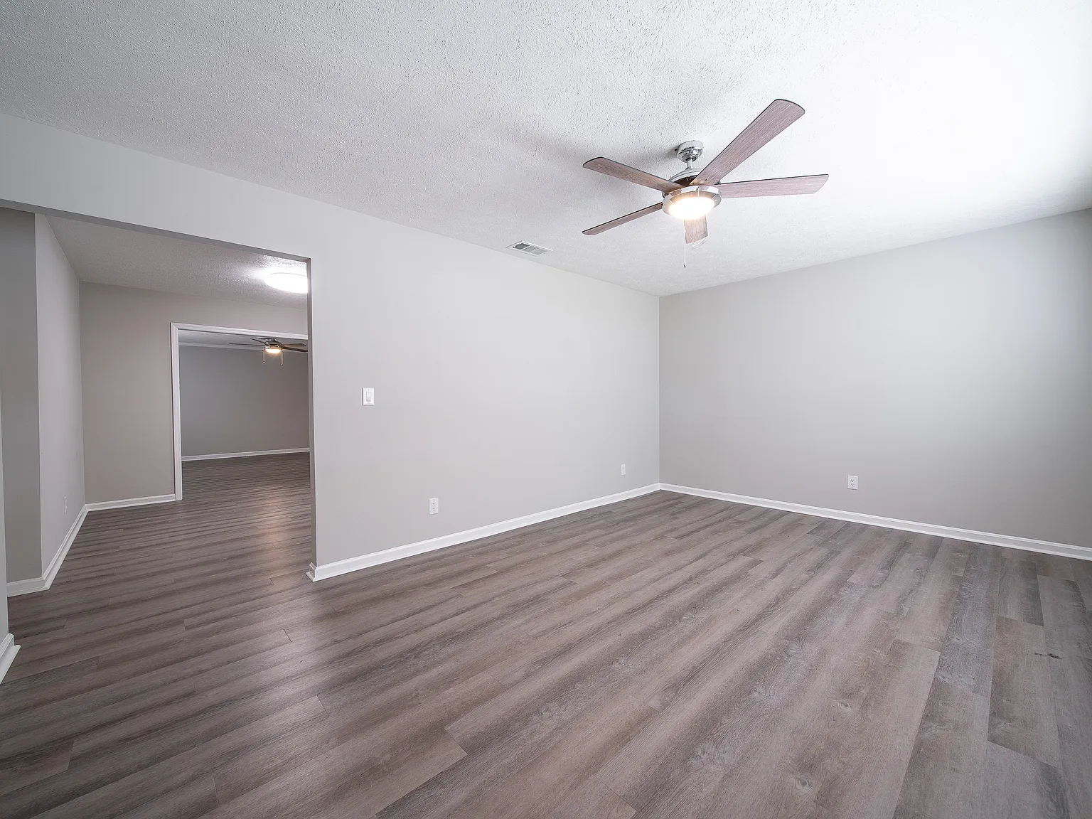 3 bed, 1654 sqft, $1,800 — Photo 4
