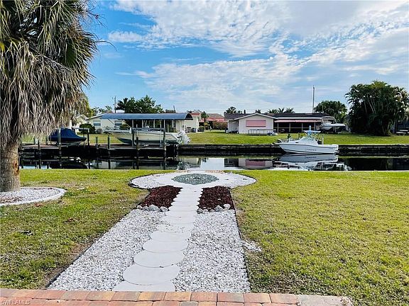 3rd image of 5309 Bayshore Ave