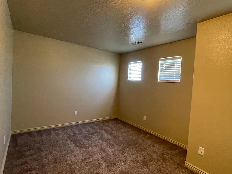 3155 S Hidden Valley Dr — Photo 11