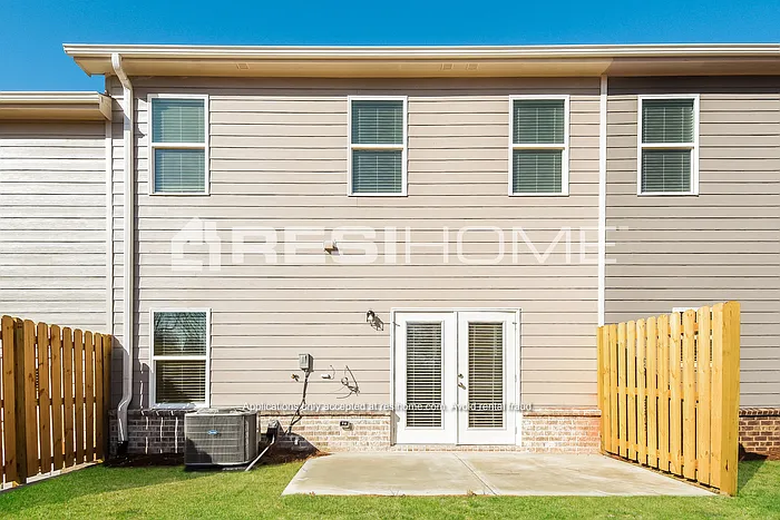 2380 Whitburn Rd — Photo 16