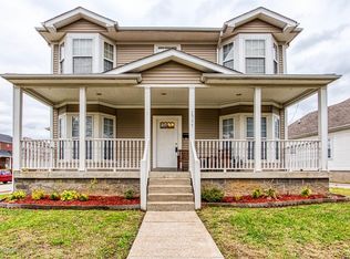 1917 Russell Lee Dr, Louisville, KY 40211