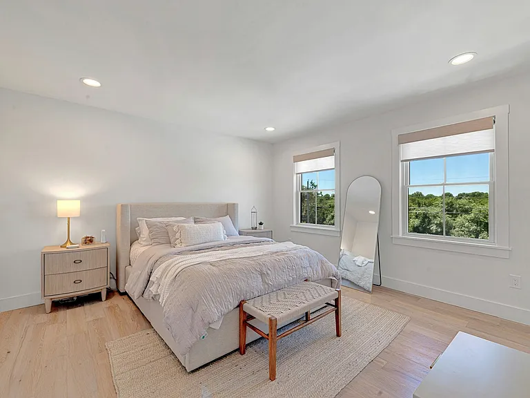 1095 Ryder Farm Ln — Photo 18