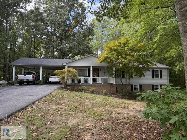 231 Bent Tree Pl, Blairs, VA 24527