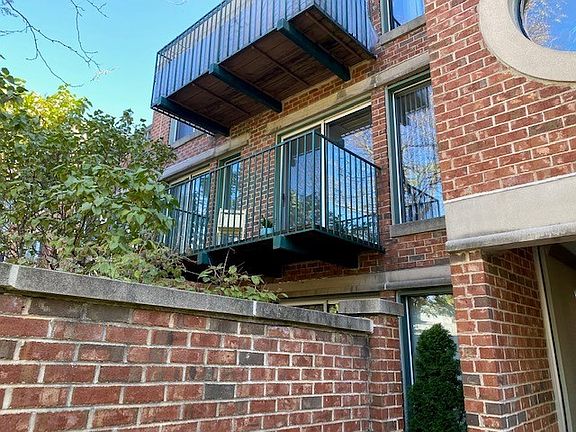 3rd image of 6020 Arbor Ln APT 203